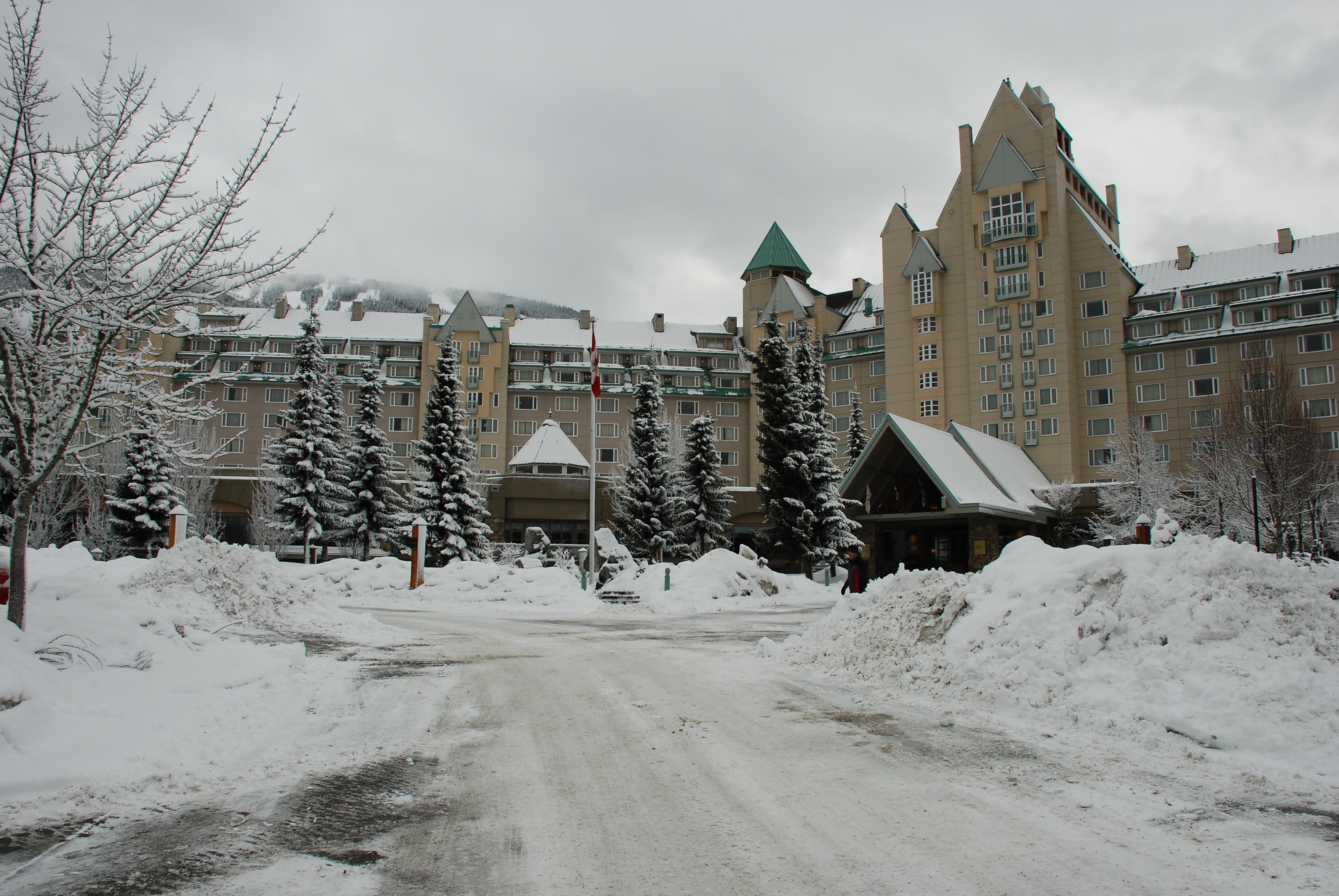2009-03-WHISTLER WITH MUSSATTOS 20.jpg